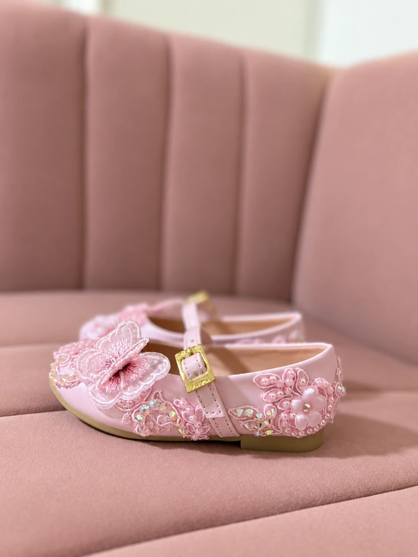 Zapatos encaje rosa pastel
