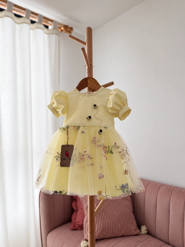 Vestido de abejita manga corta